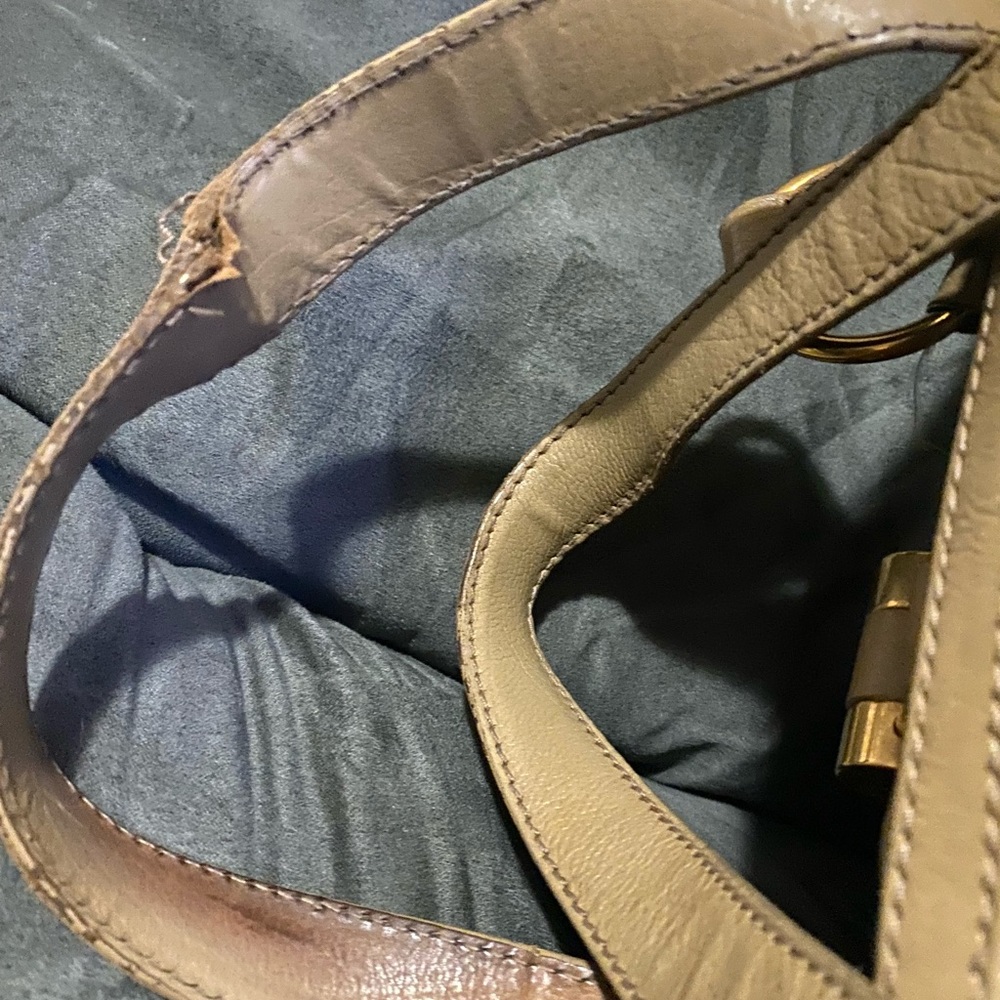 Authentic YSL Yves Saint Laurent Muse Purse - Picture 10 of 16